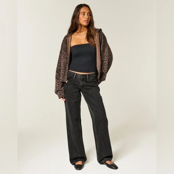 Hollister Low-Rise Washed Black Baggy Jeans - Picture 1 of 4